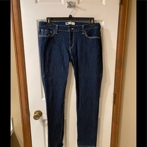 524 too super low stretchy Levi’s jeans size 15M